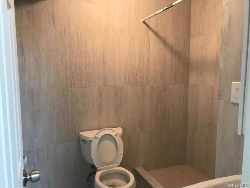 42-60 Colden Street 1b Property Photo 8