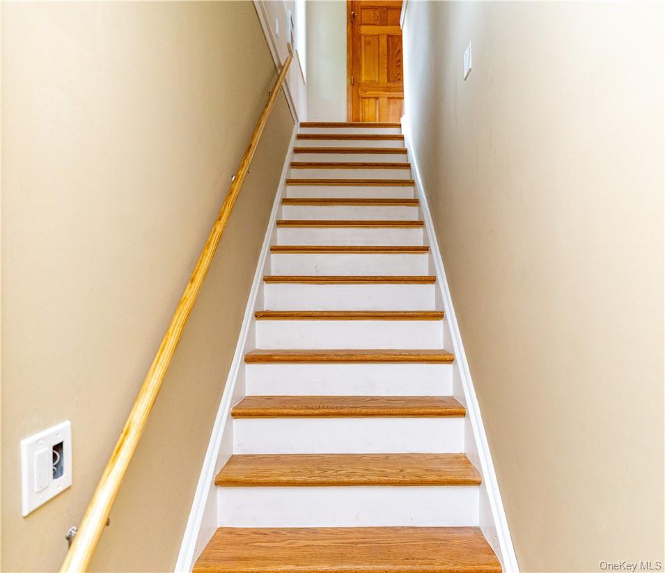 5 E Main Street 3 Property Photo 3