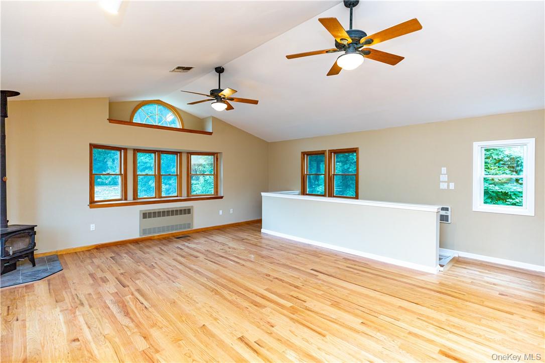5 E Main Street 3 Property Photo 6