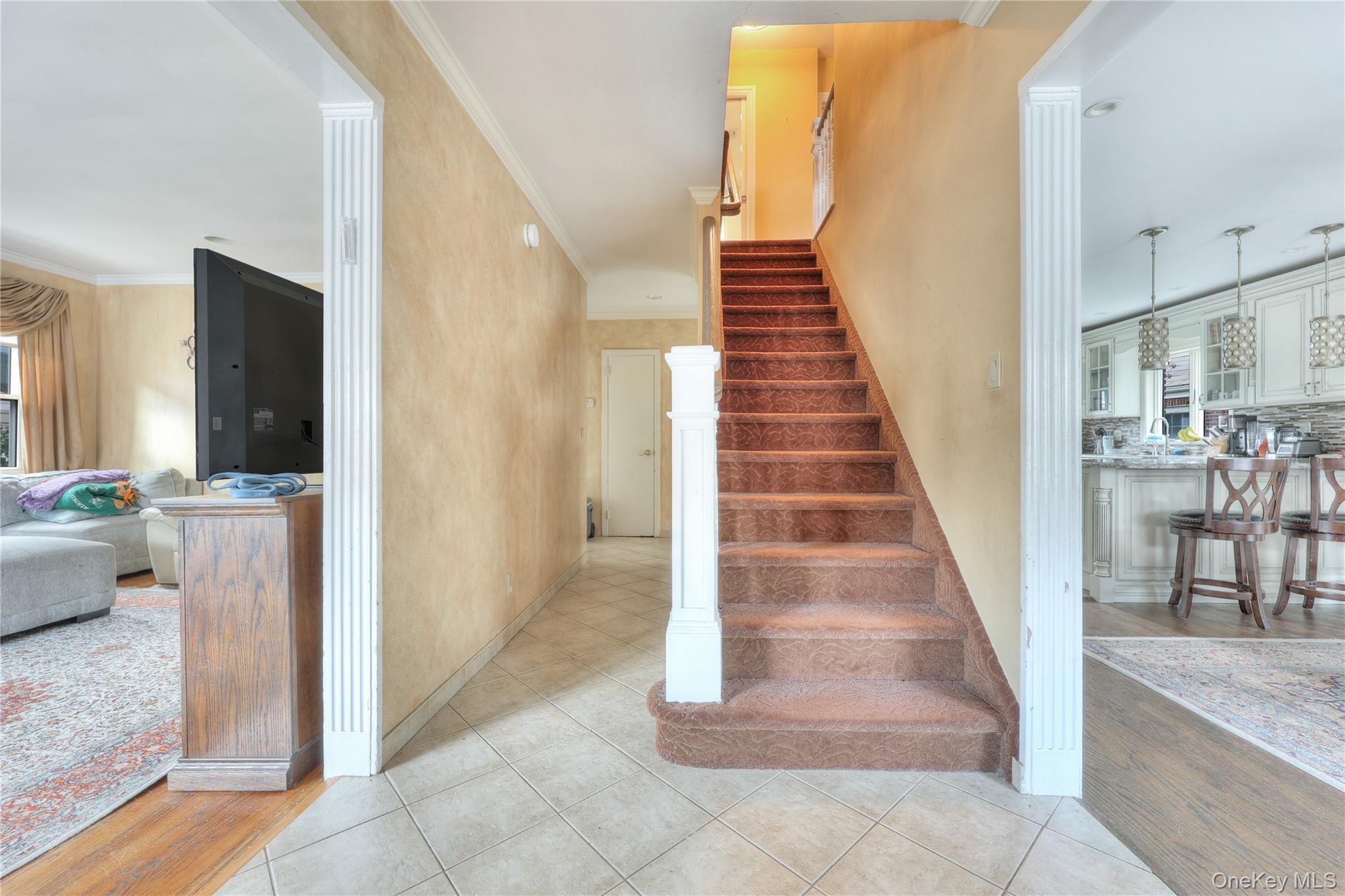 69 W Penn Street Property Photo 5
