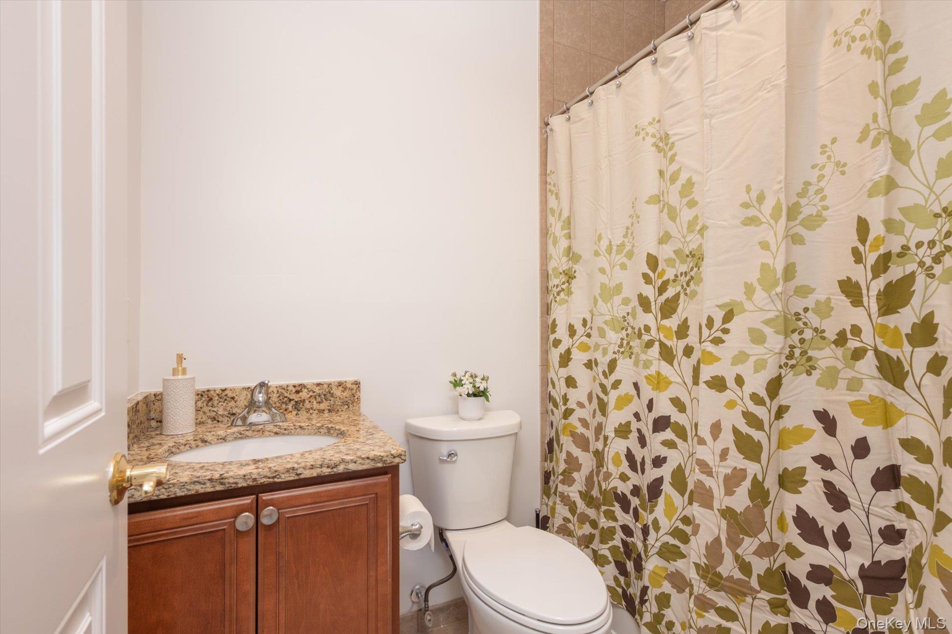 180 Spring Drive Property Photo 12
