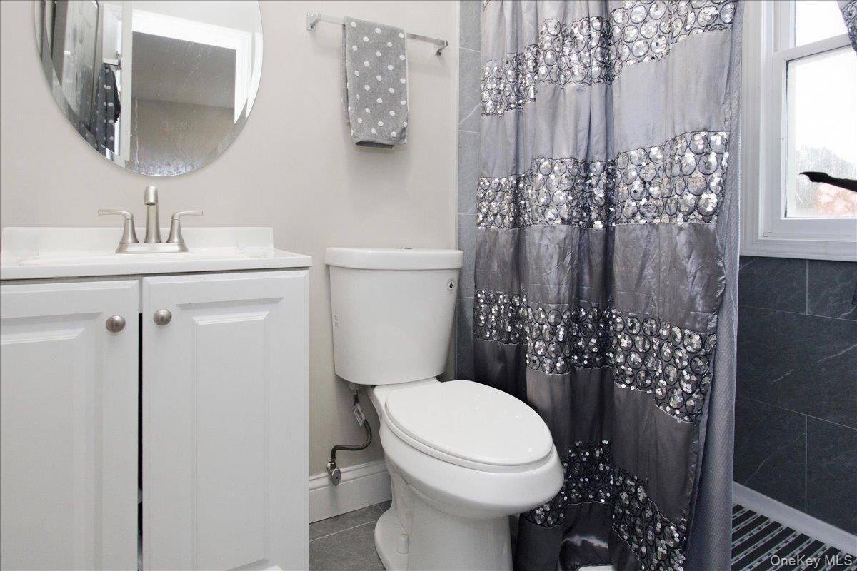 63 E Neck Court Property Photo 24