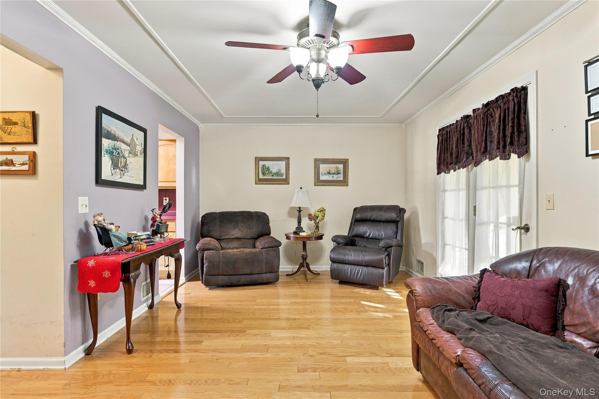 18 Autumn Leaf Court Property Photo 7