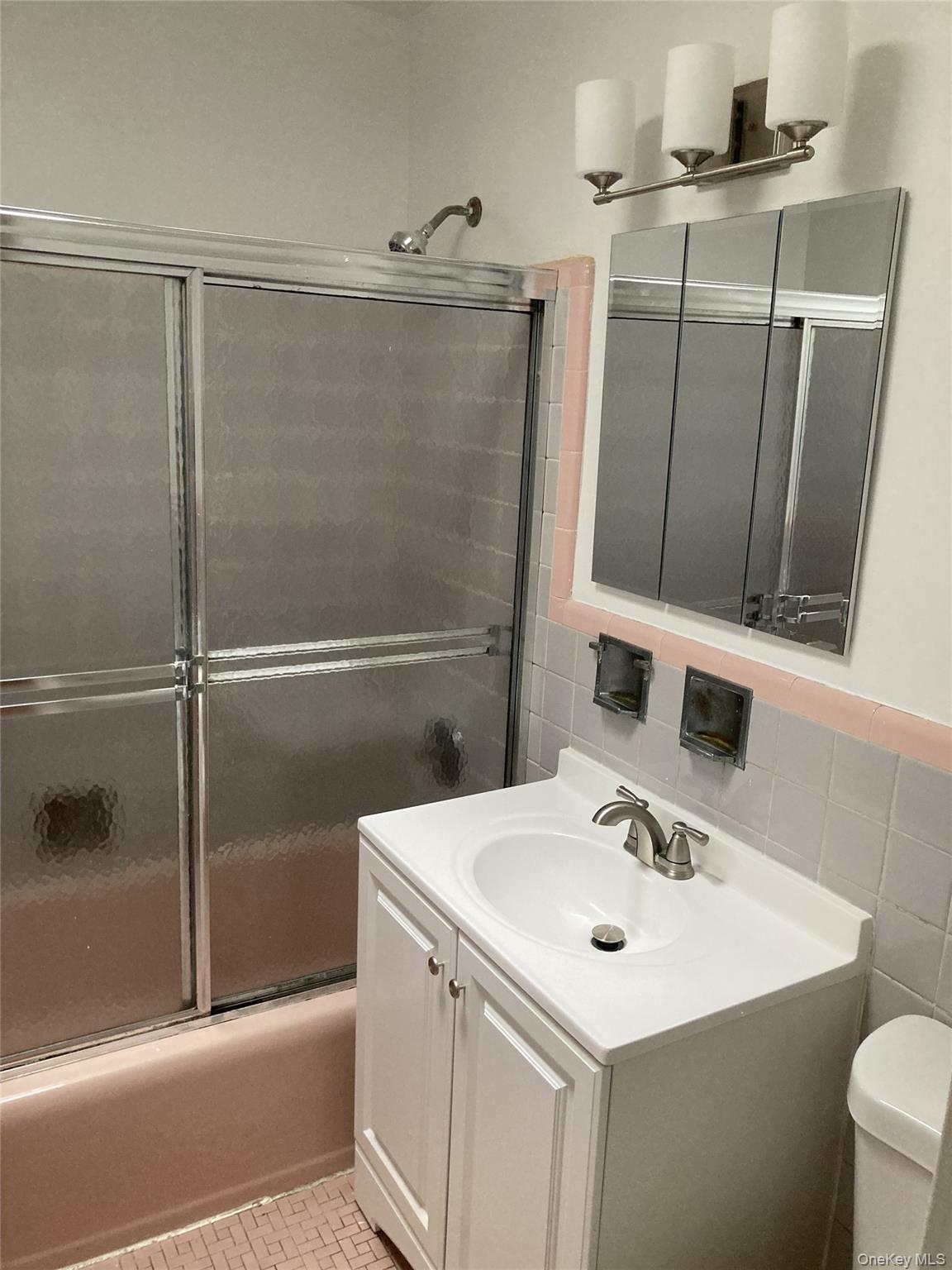 31-12 71st Street Property Photo 11