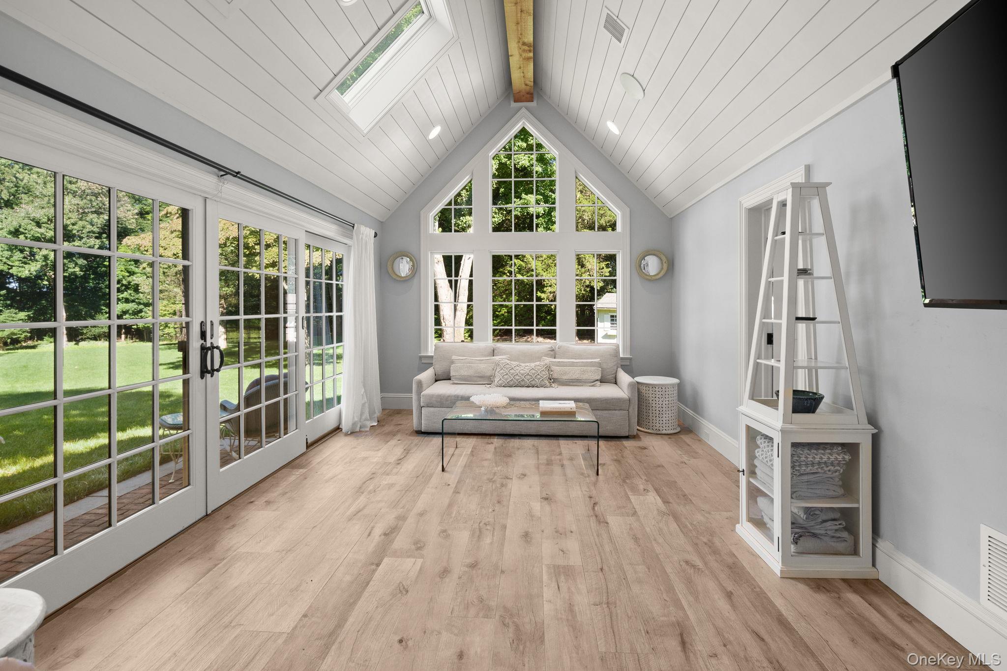 7 Pippin Lane Property Photo 25