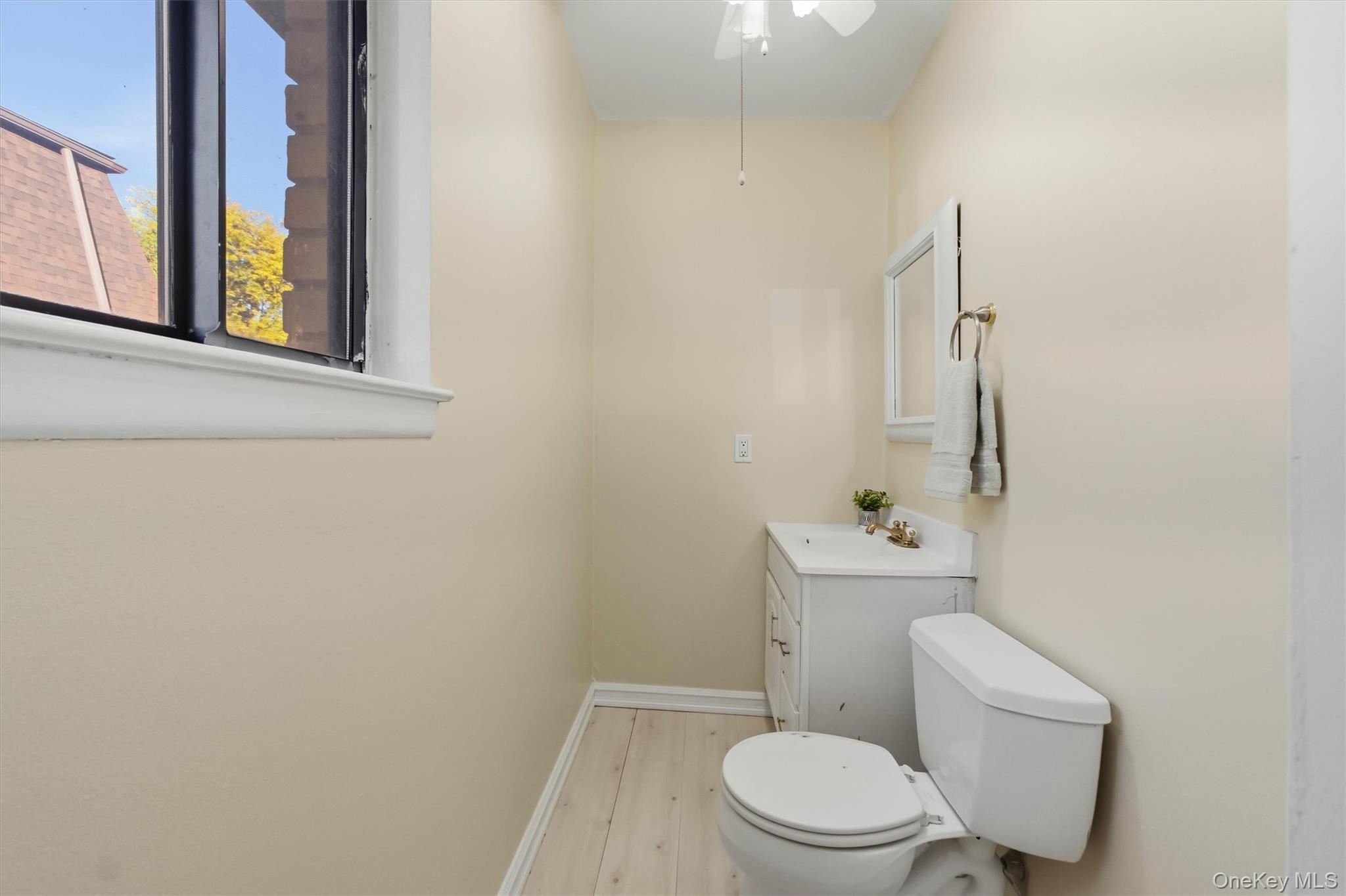 401 Cherry Hill Drive Property Photo 16