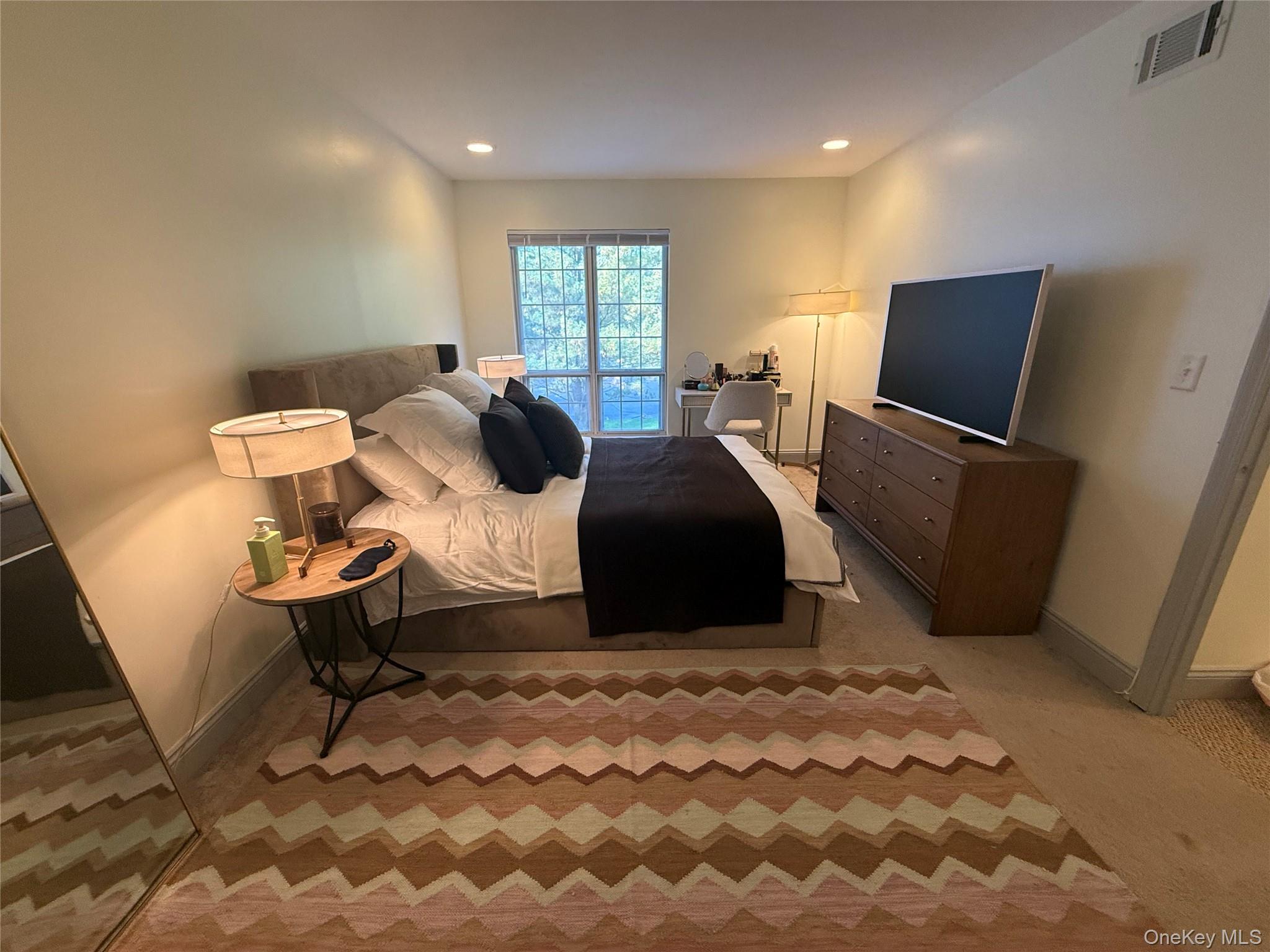 30 Homestead Vil Drive Property Photo 15