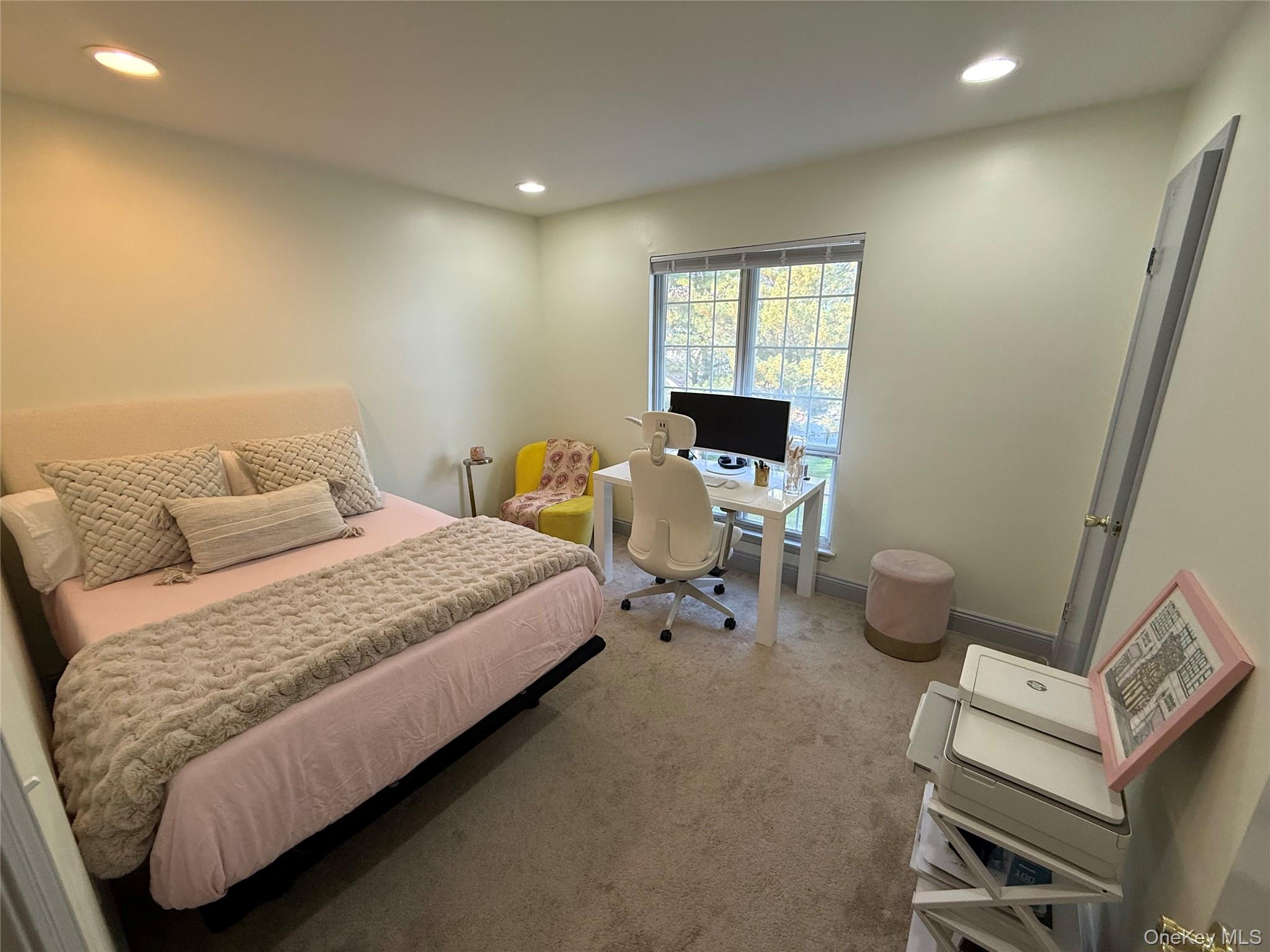 30 Homestead Vil Drive Property Photo 16