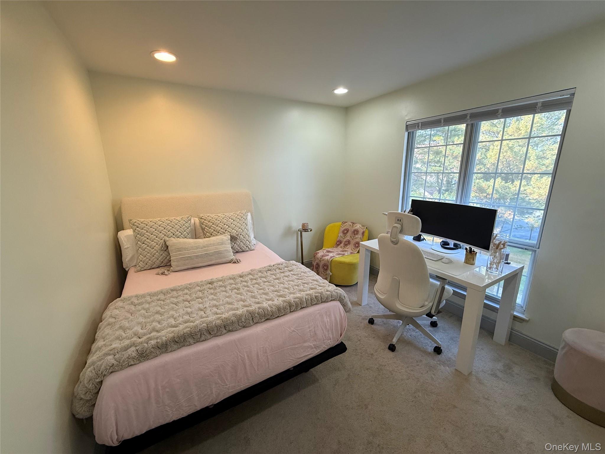 30 Homestead Vil Drive Property Photo 17