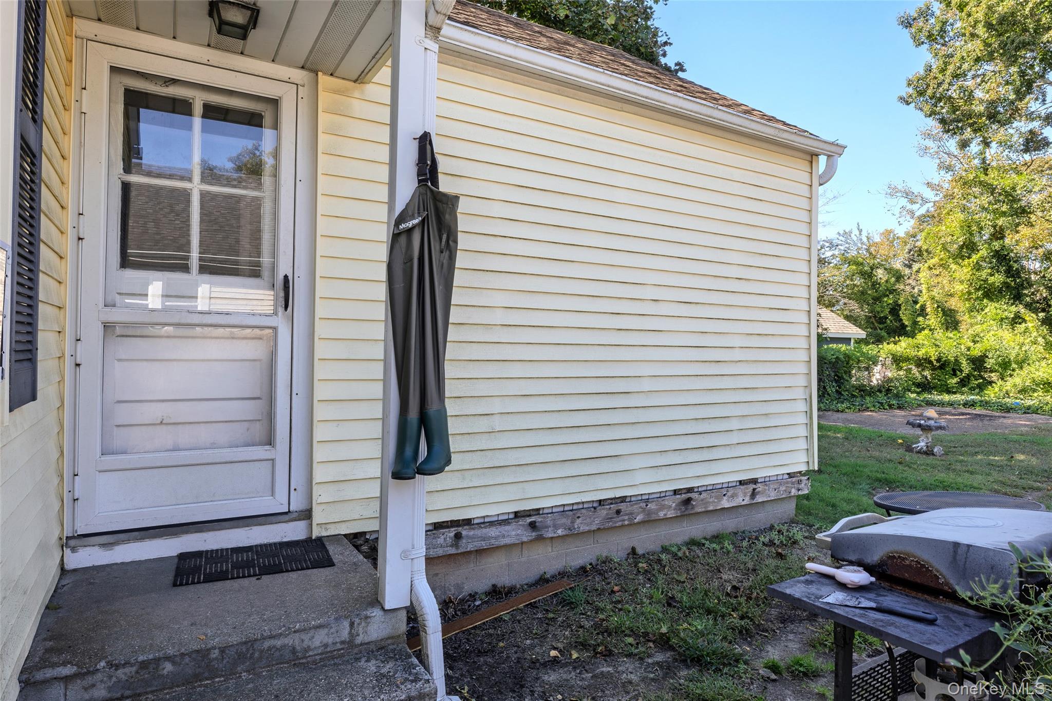 373 Oak Street Property Photo 28