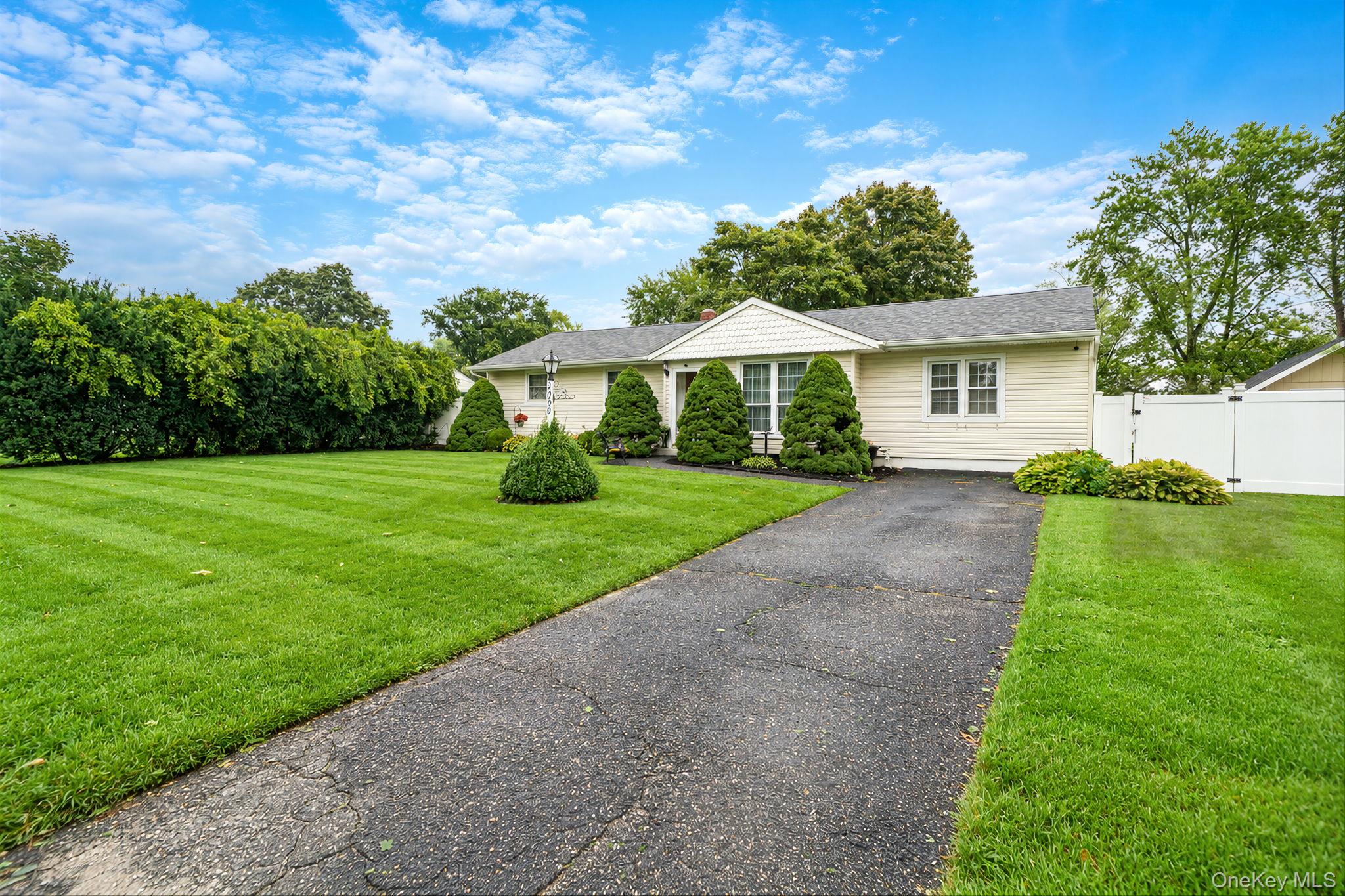 2909 Connecticut Avenue Property Photo 2
