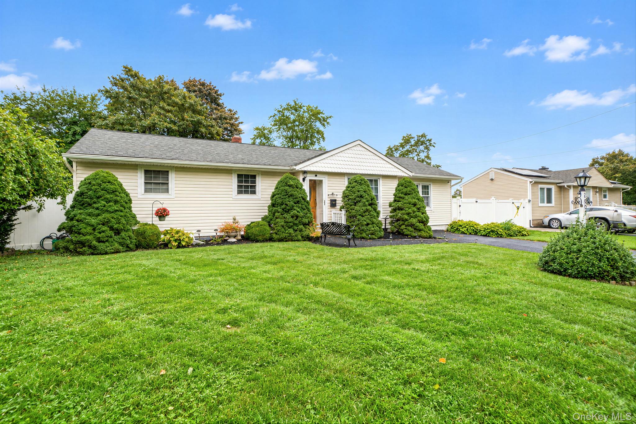 2909 Connecticut Avenue Property Photo 3
