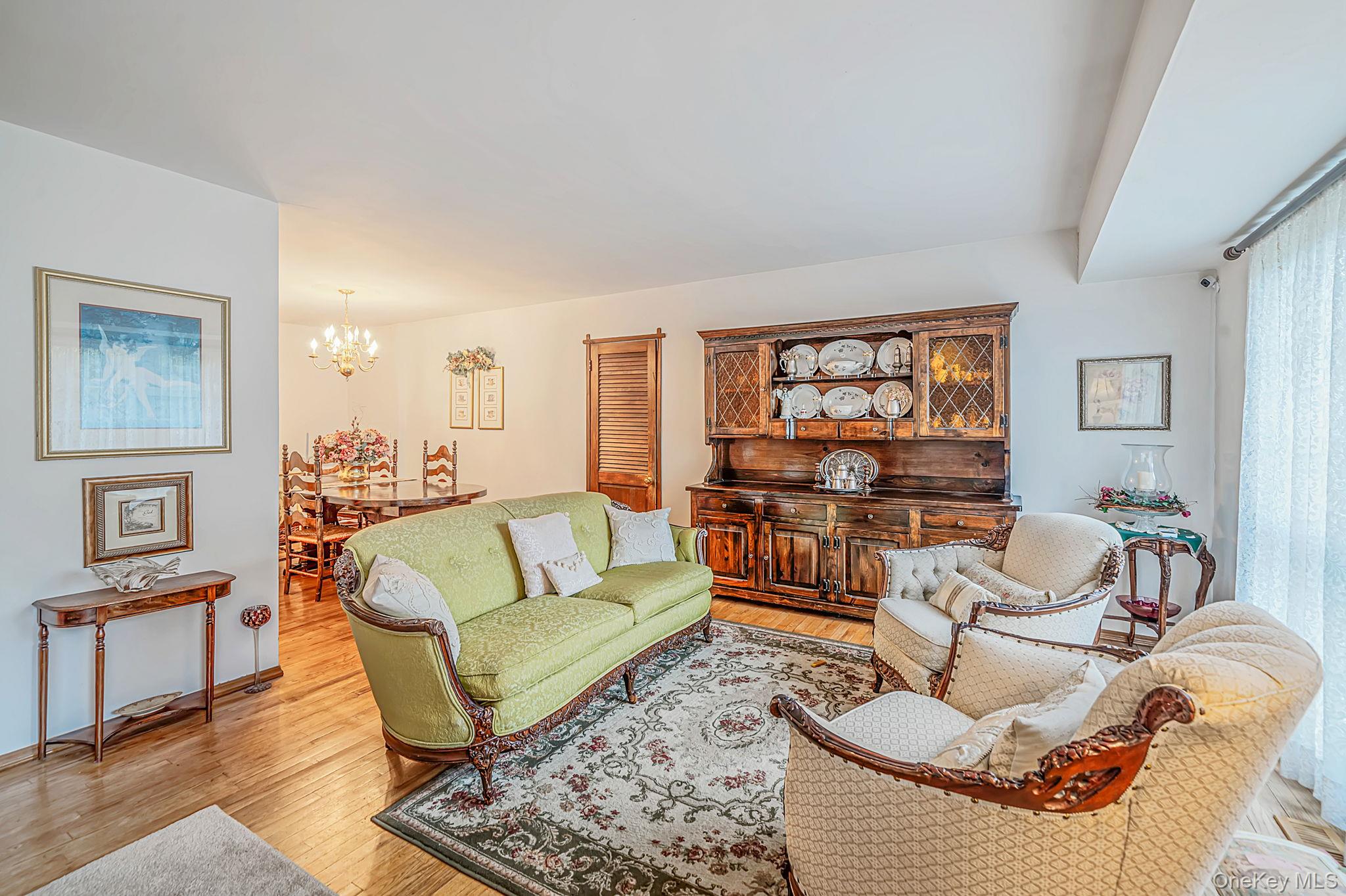 2909 Connecticut Avenue Property Photo 4