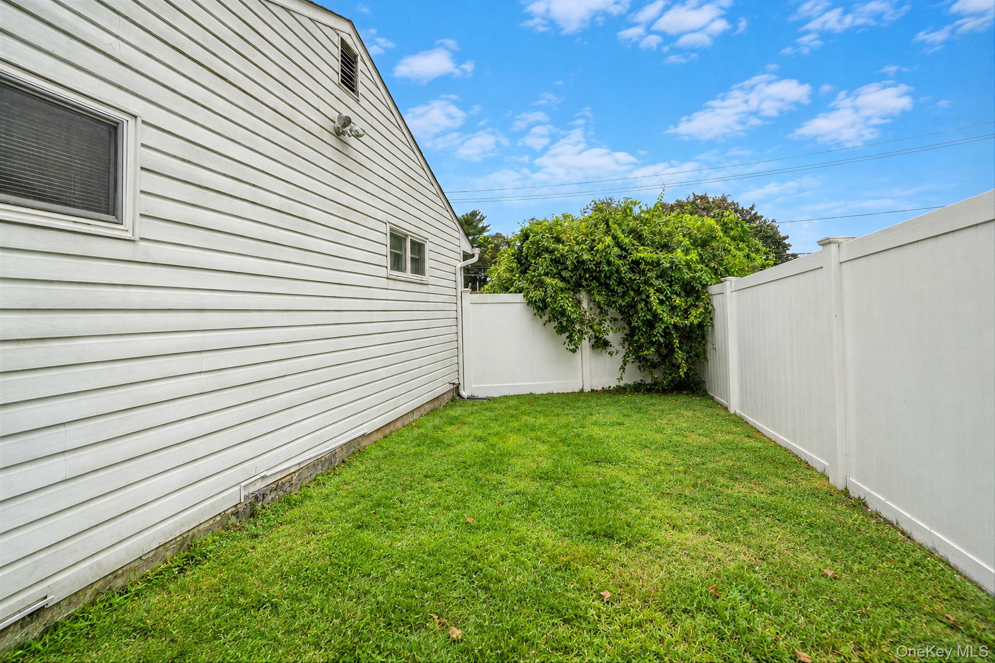 2909 Connecticut Avenue Property Photo 36