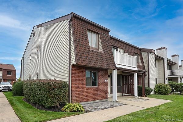 43 Cambridge Drive Property Photo 2