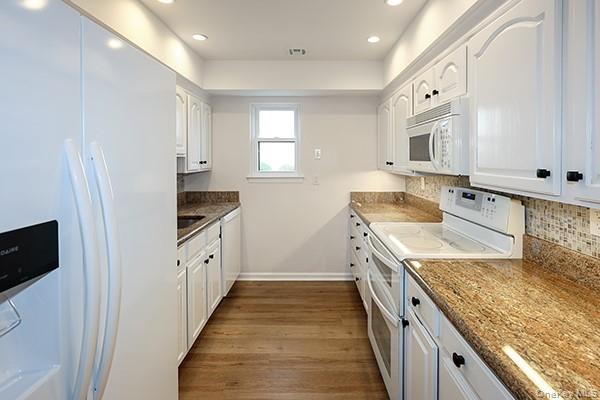 43 Cambridge Drive Property Photo 12