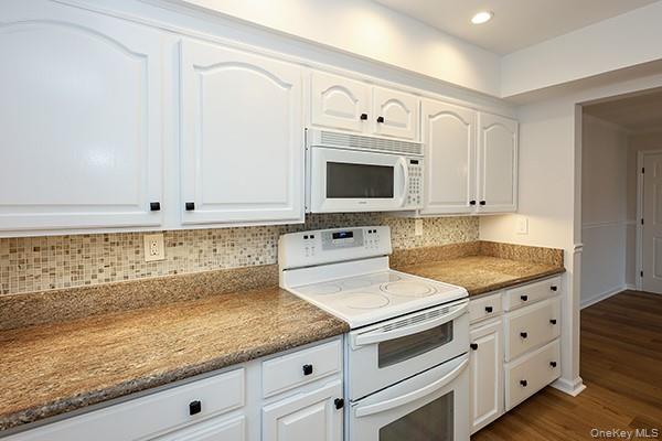 43 Cambridge Drive Property Photo 16