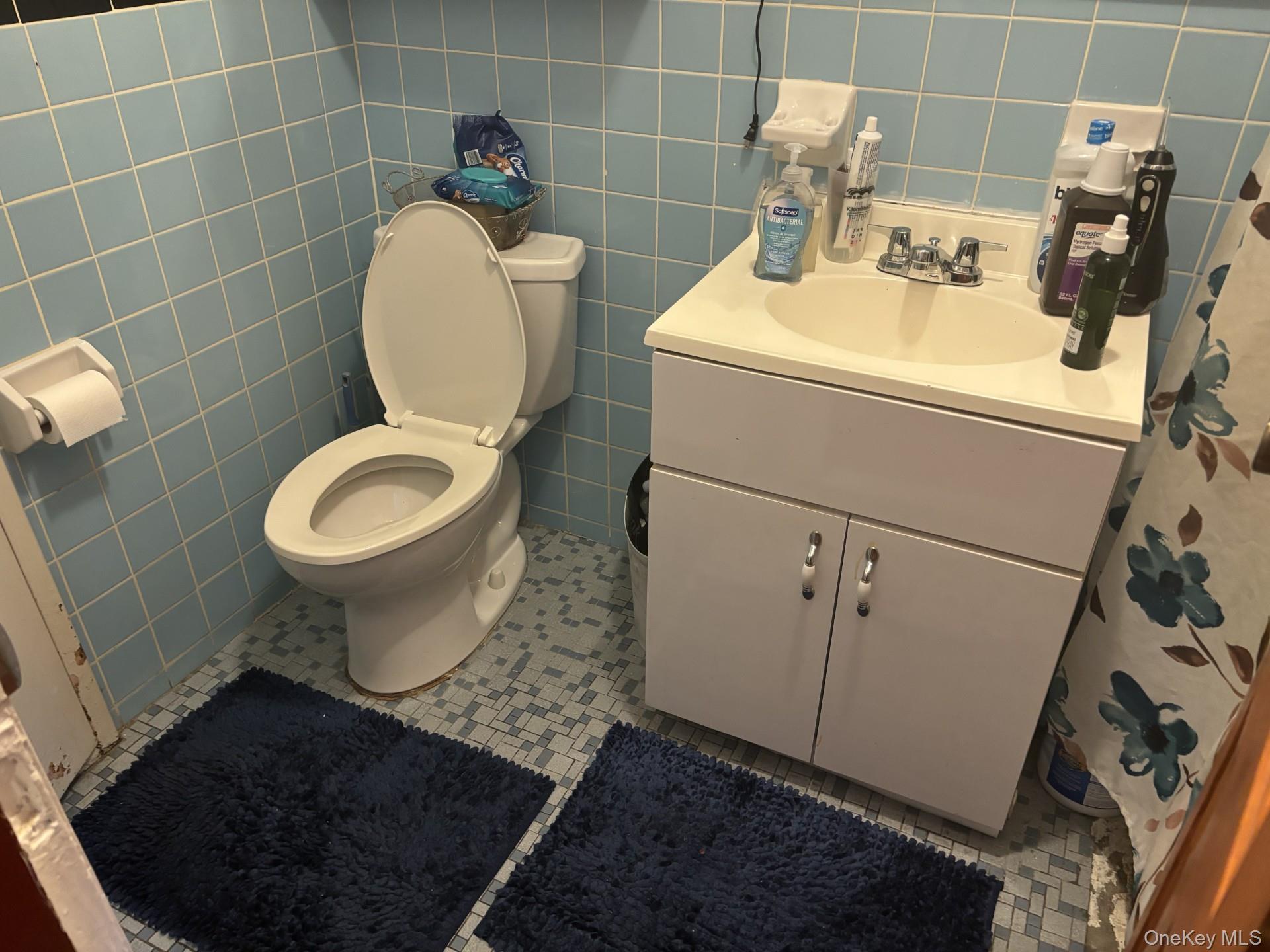 206 Logan Street Property Photo 14