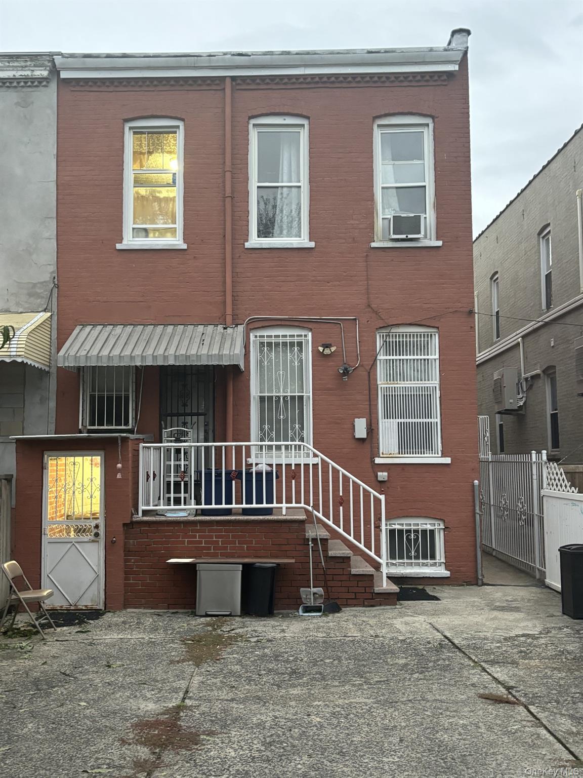 206 Logan Street Property Photo 19