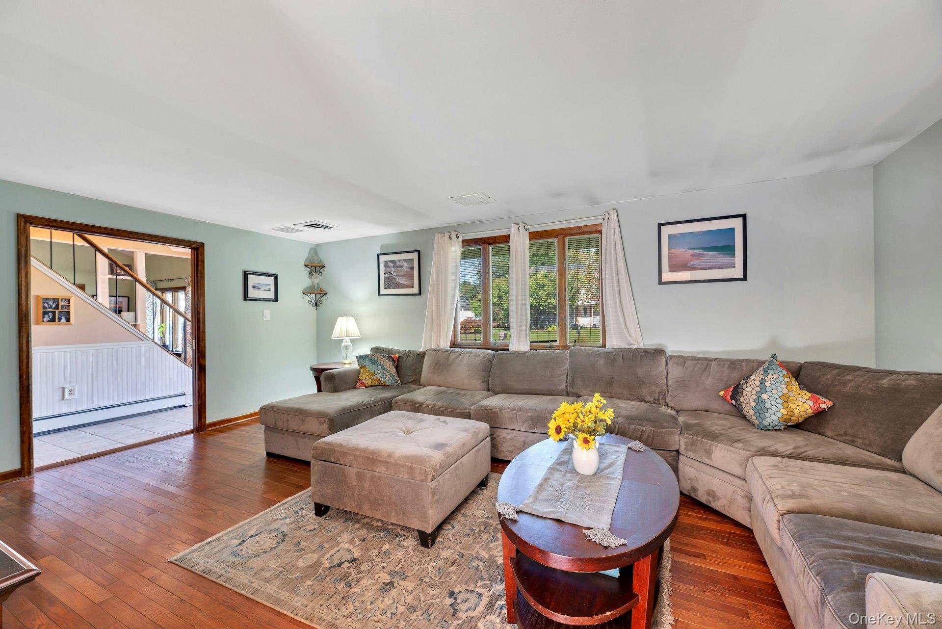 16 Hilltop Lane Property Photo 4