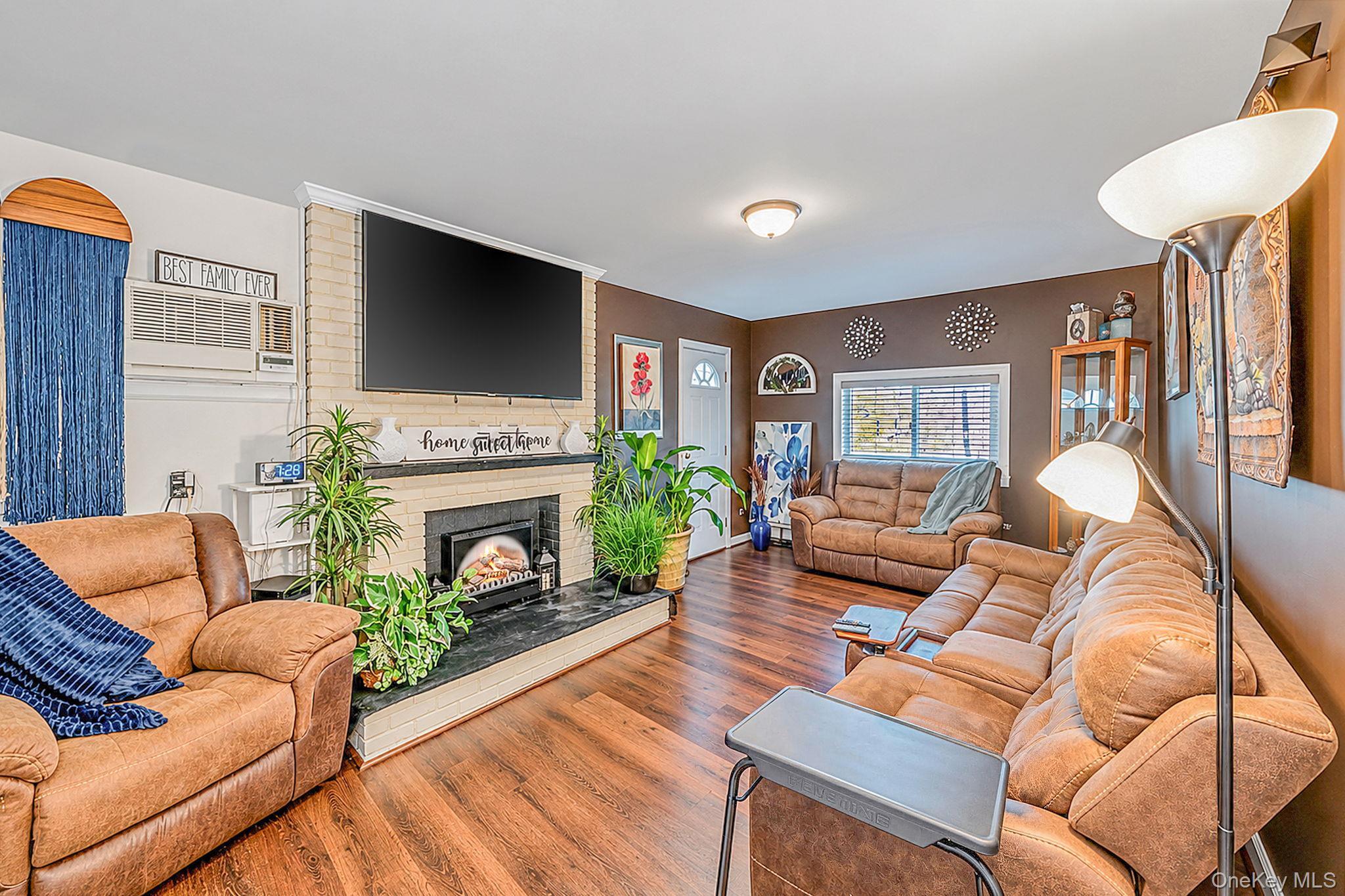 179 Ford Street Property Photo 10