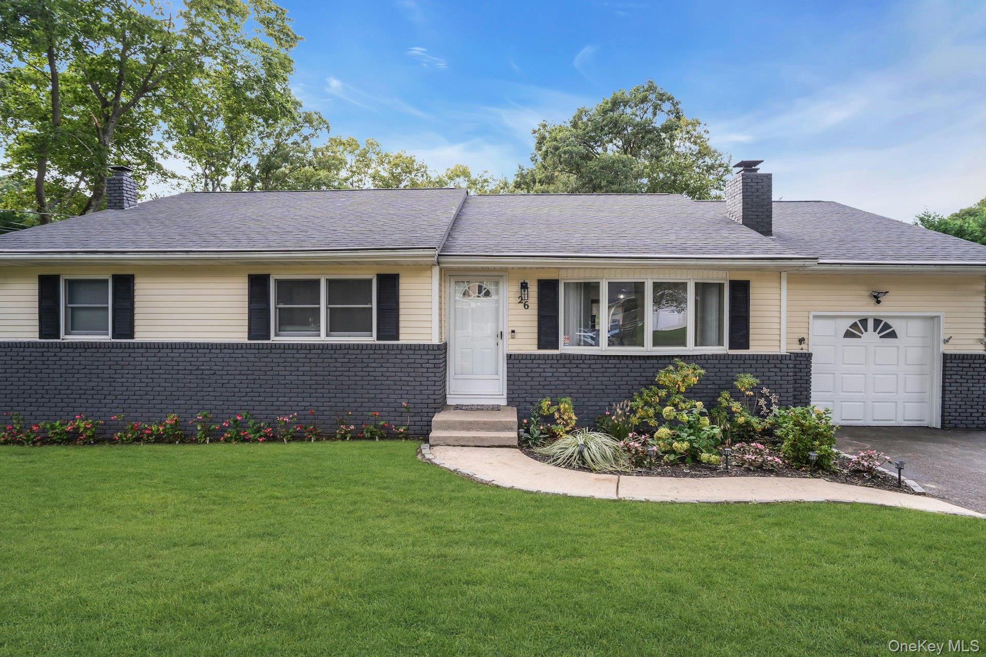 26 Williams Avenue Property Photo 4
