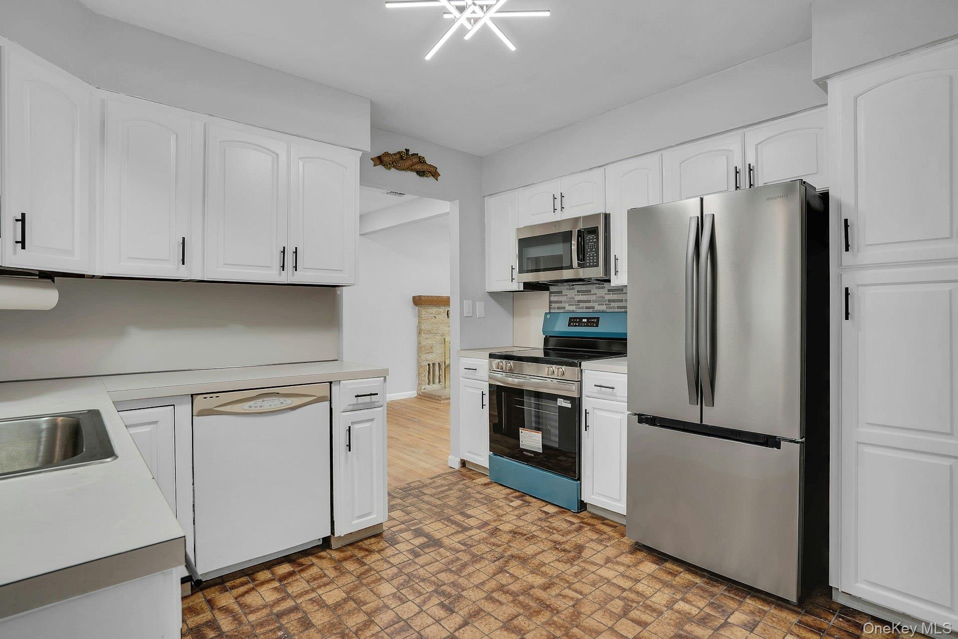 26 Williams Avenue Property Photo 17