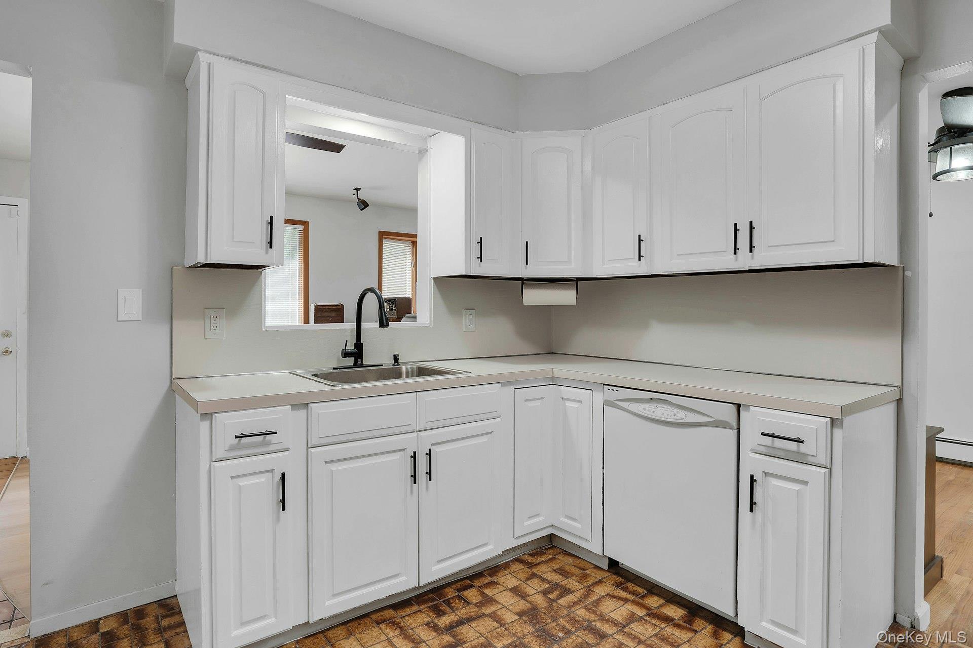 26 Williams Avenue Property Photo 18