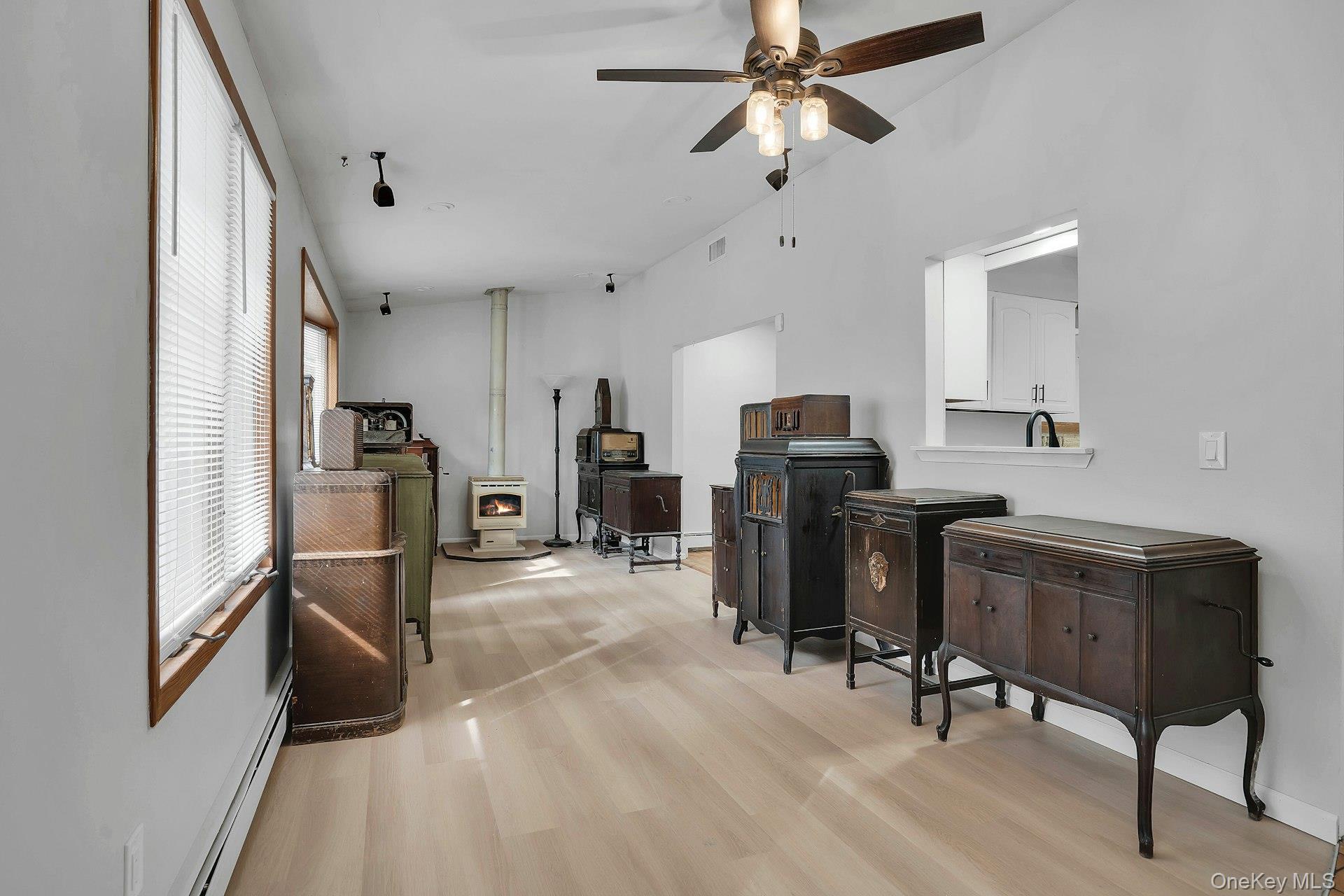 26 Williams Avenue Property Photo 20