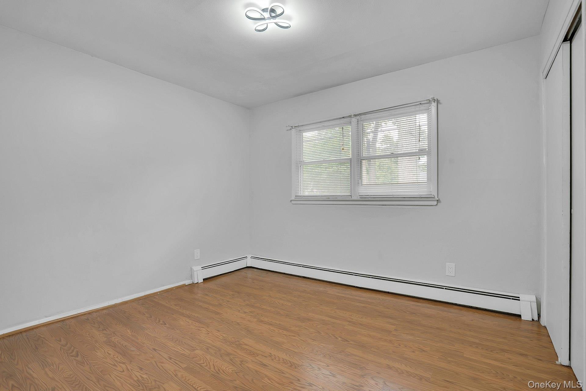 26 Williams Avenue Property Photo 27
