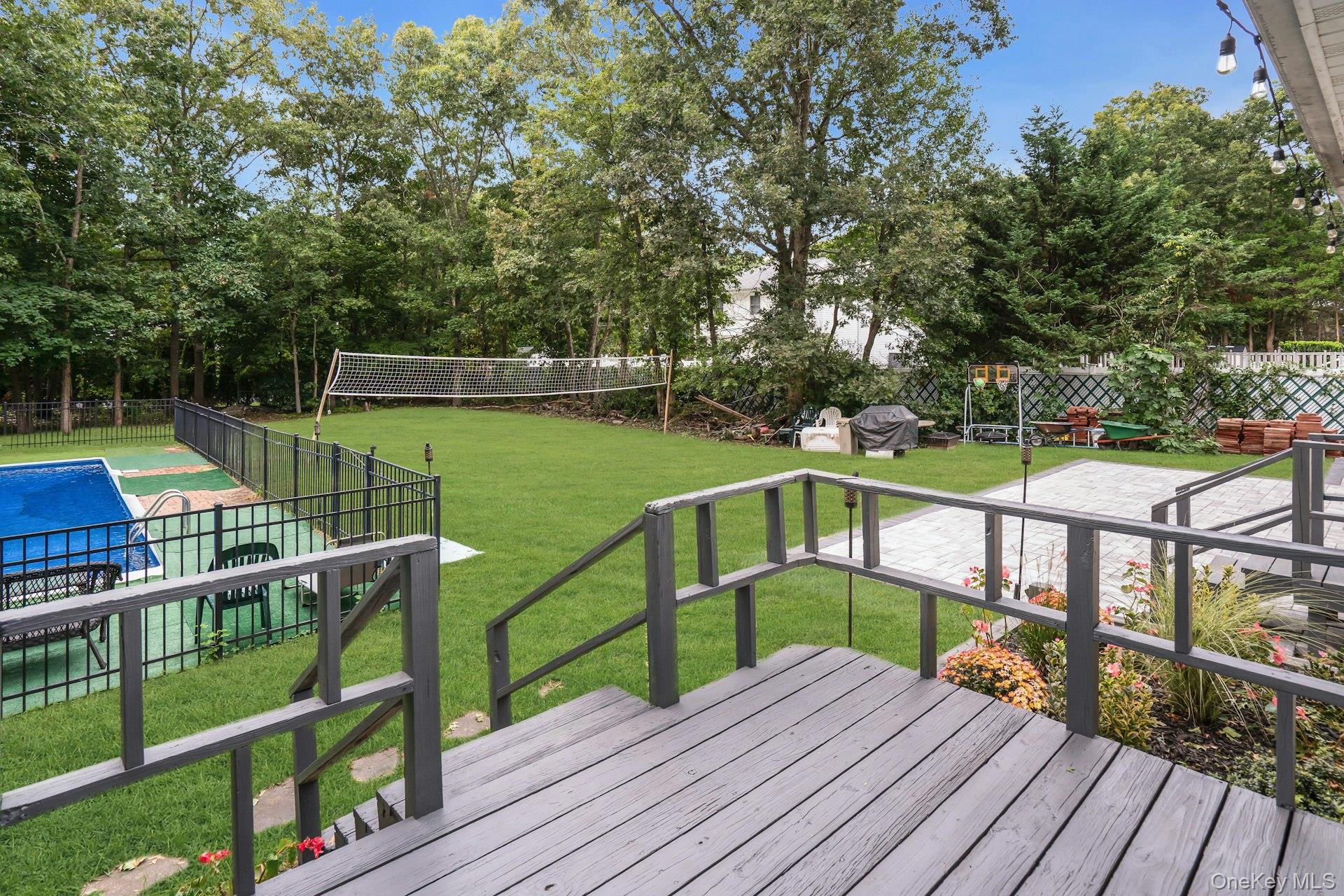 26 Williams Avenue Property Photo 40
