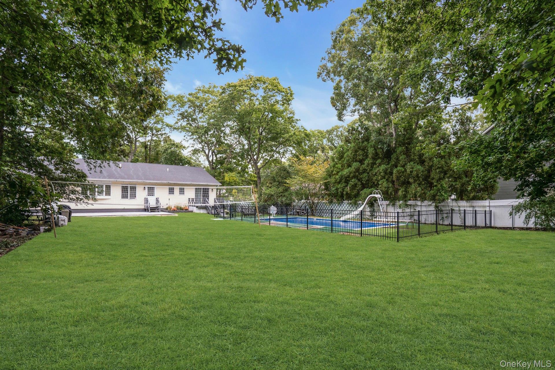 26 Williams Avenue Property Photo 47