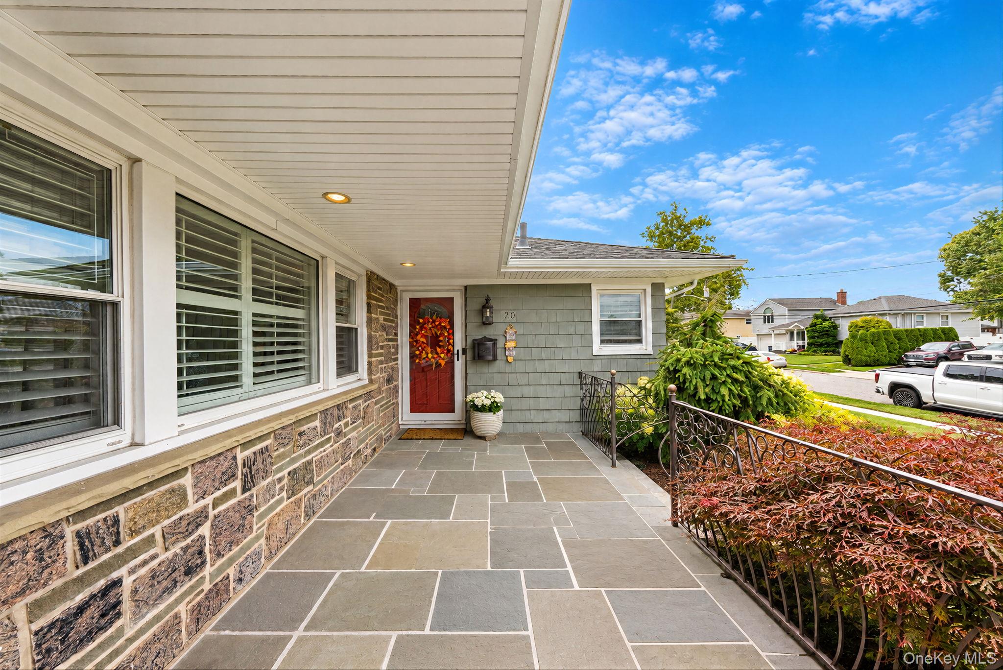20 Argonne Place Property Photo 3