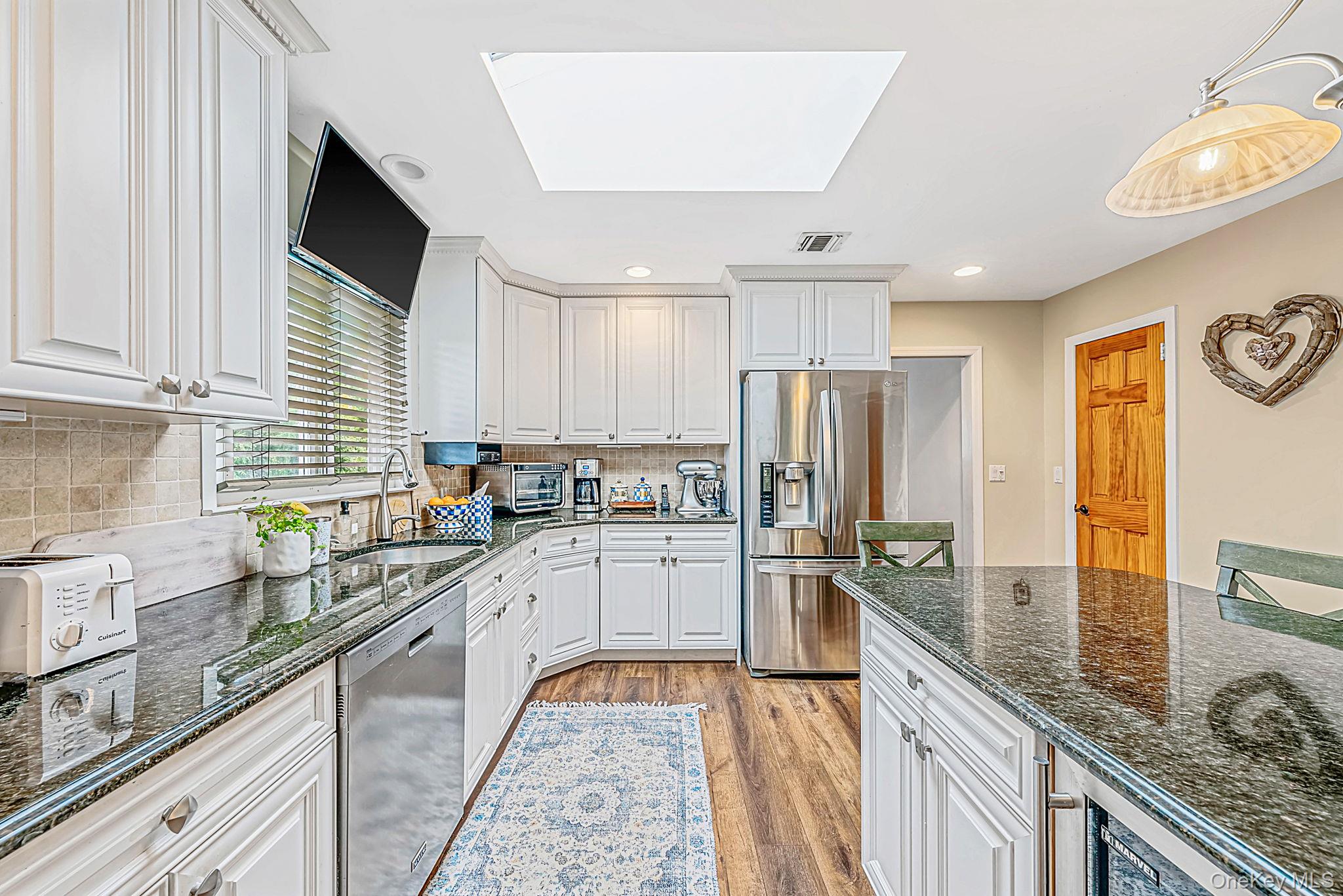 20 Argonne Place Property Photo 8