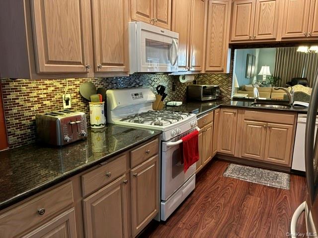 118 Joseph Lane Property Photo 3