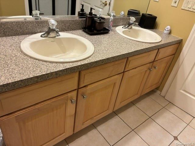 118 Joseph Lane Property Photo 18