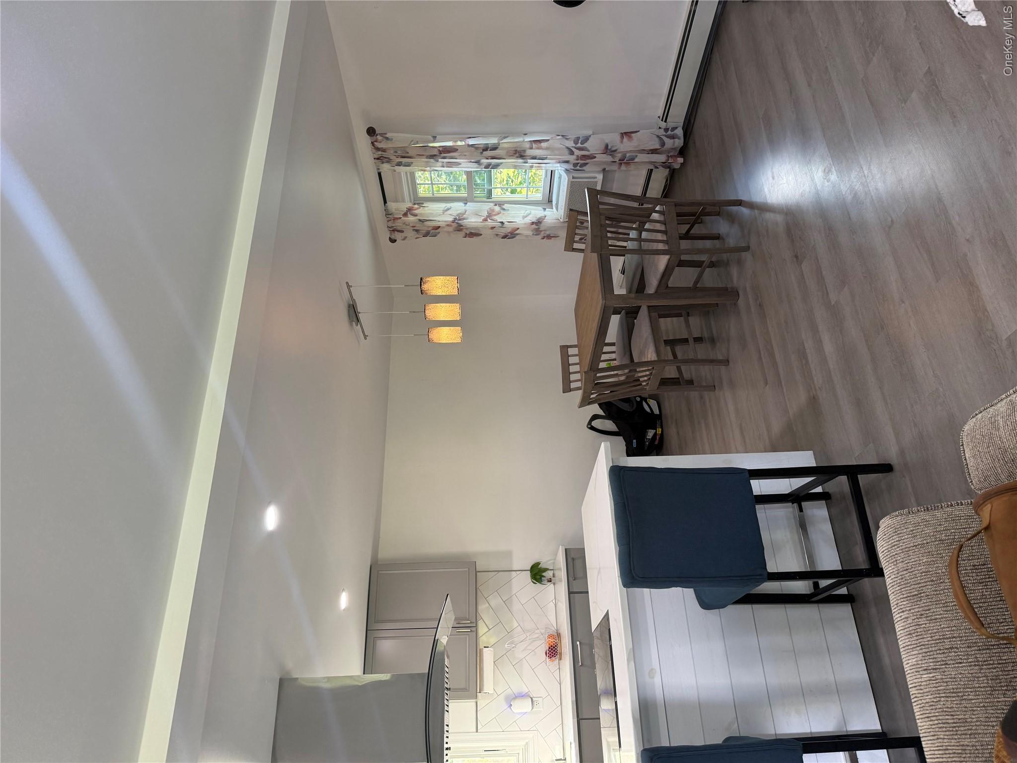 348 Van Wagner Road Property Photo 11