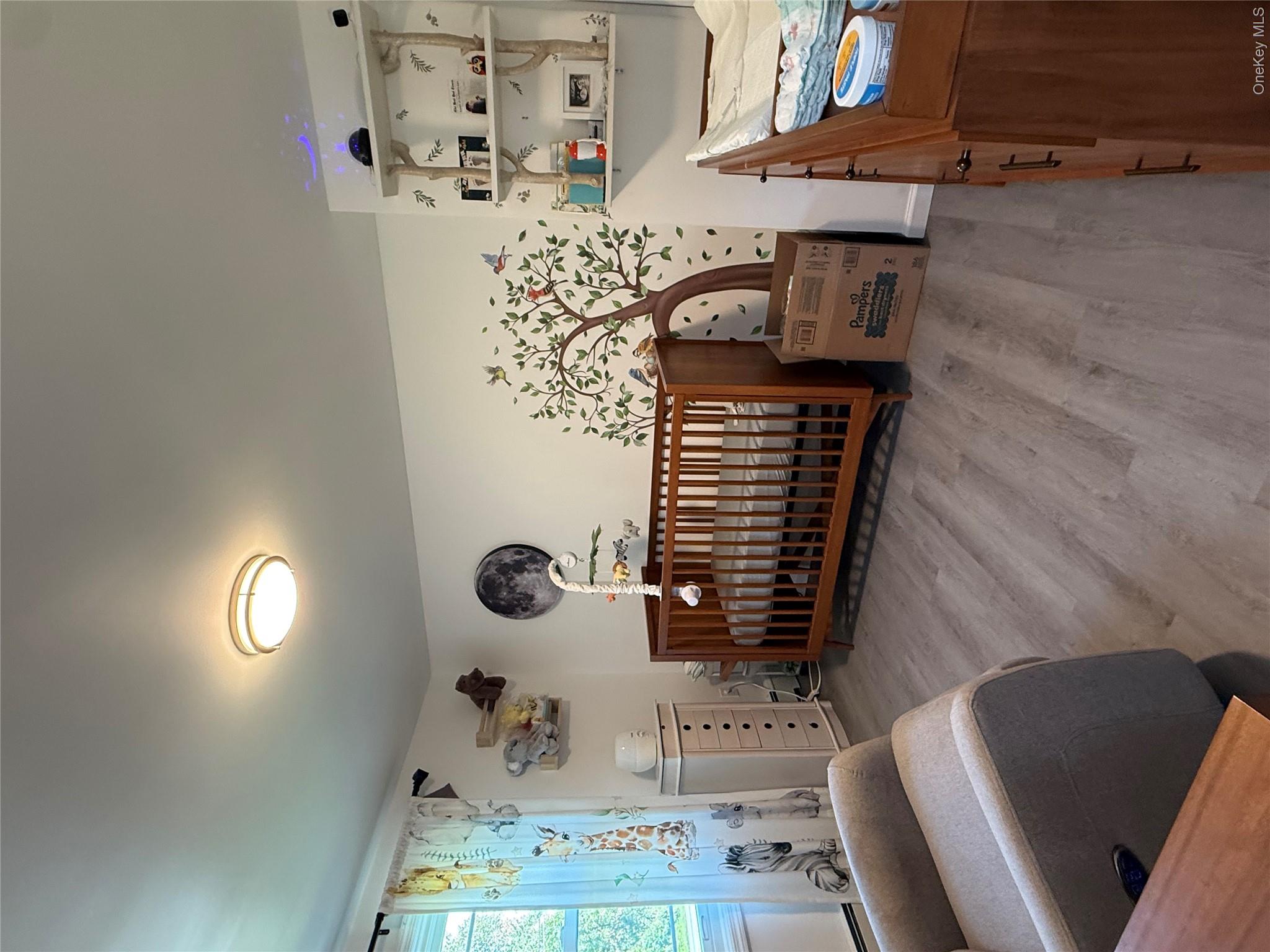 348 Van Wagner Road Property Photo 12
