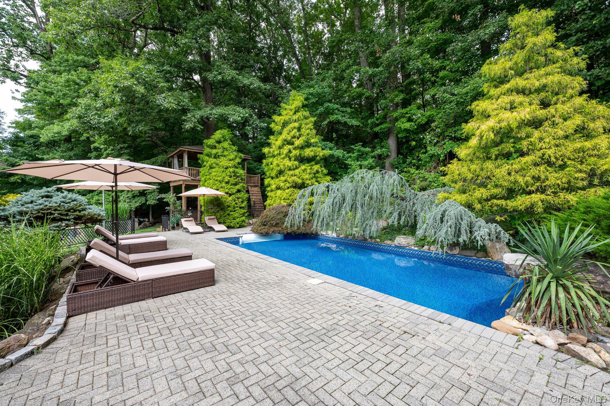 46 Sprain Valley Road Property Photo 32