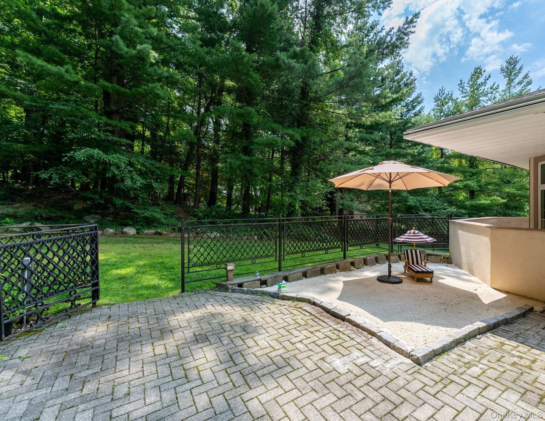 46 Sprain Valley Road Property Photo 36