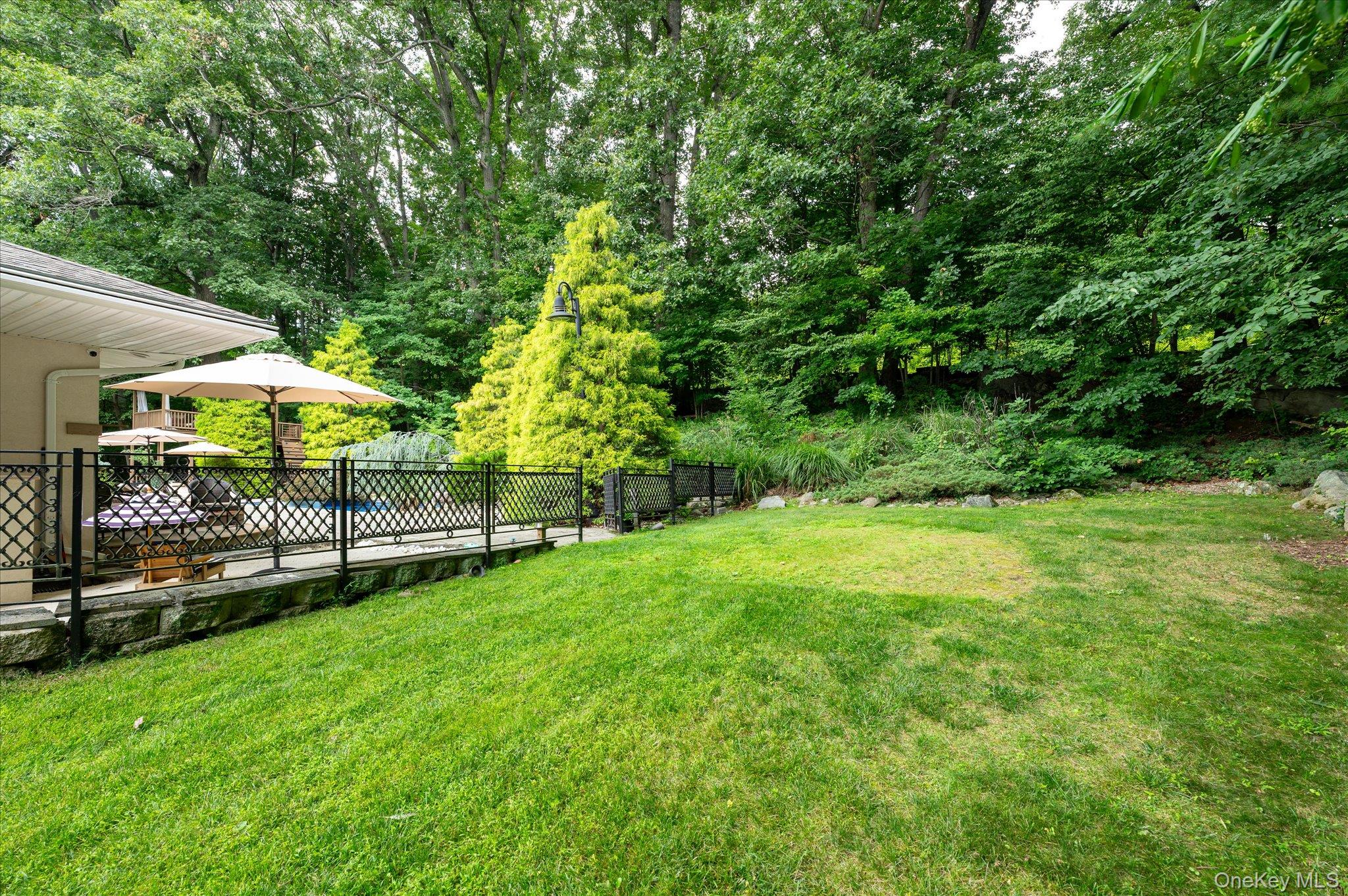46 Sprain Valley Road Property Photo 37