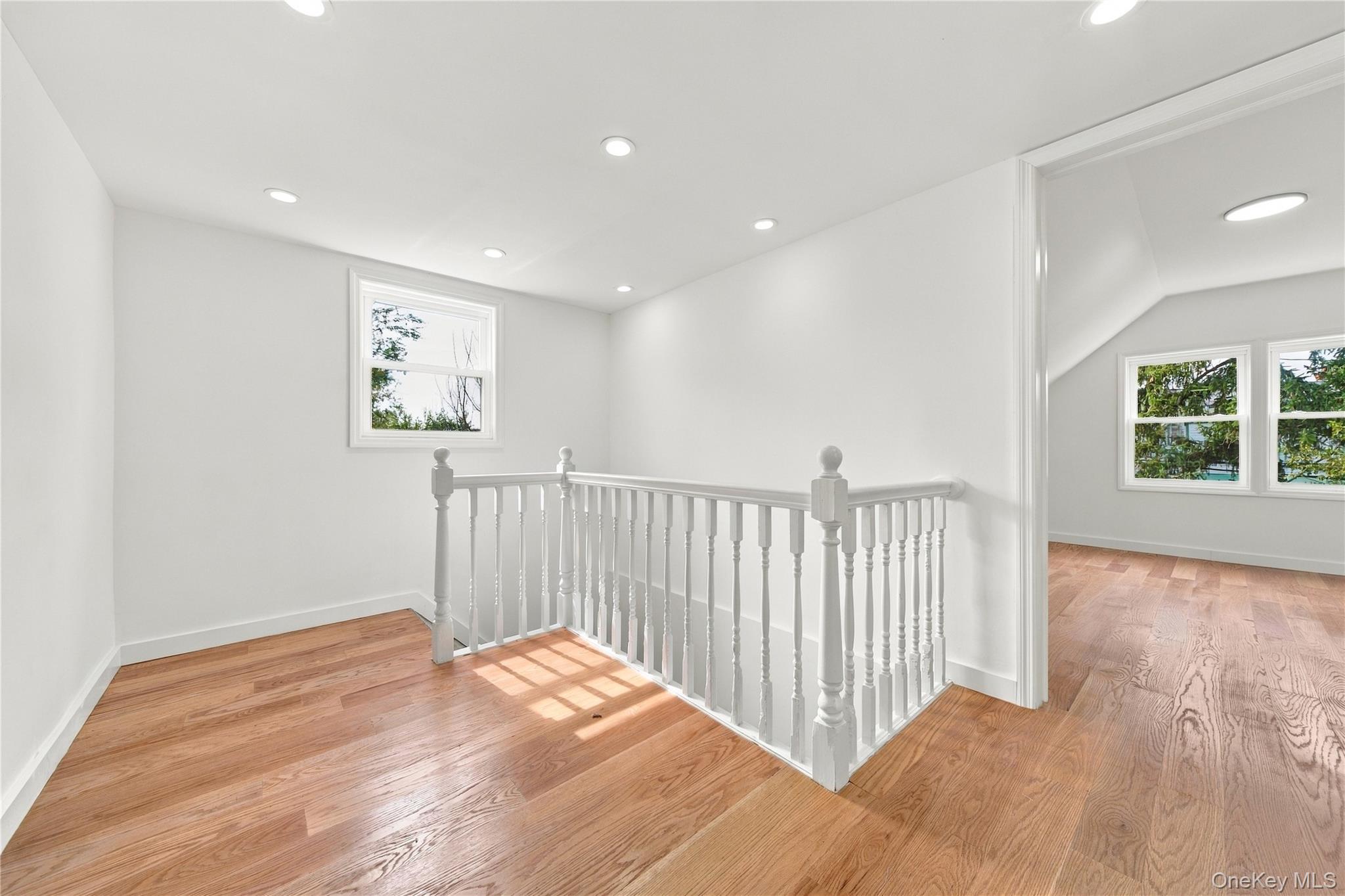 1977 Jackson Avenue Property Photo 20