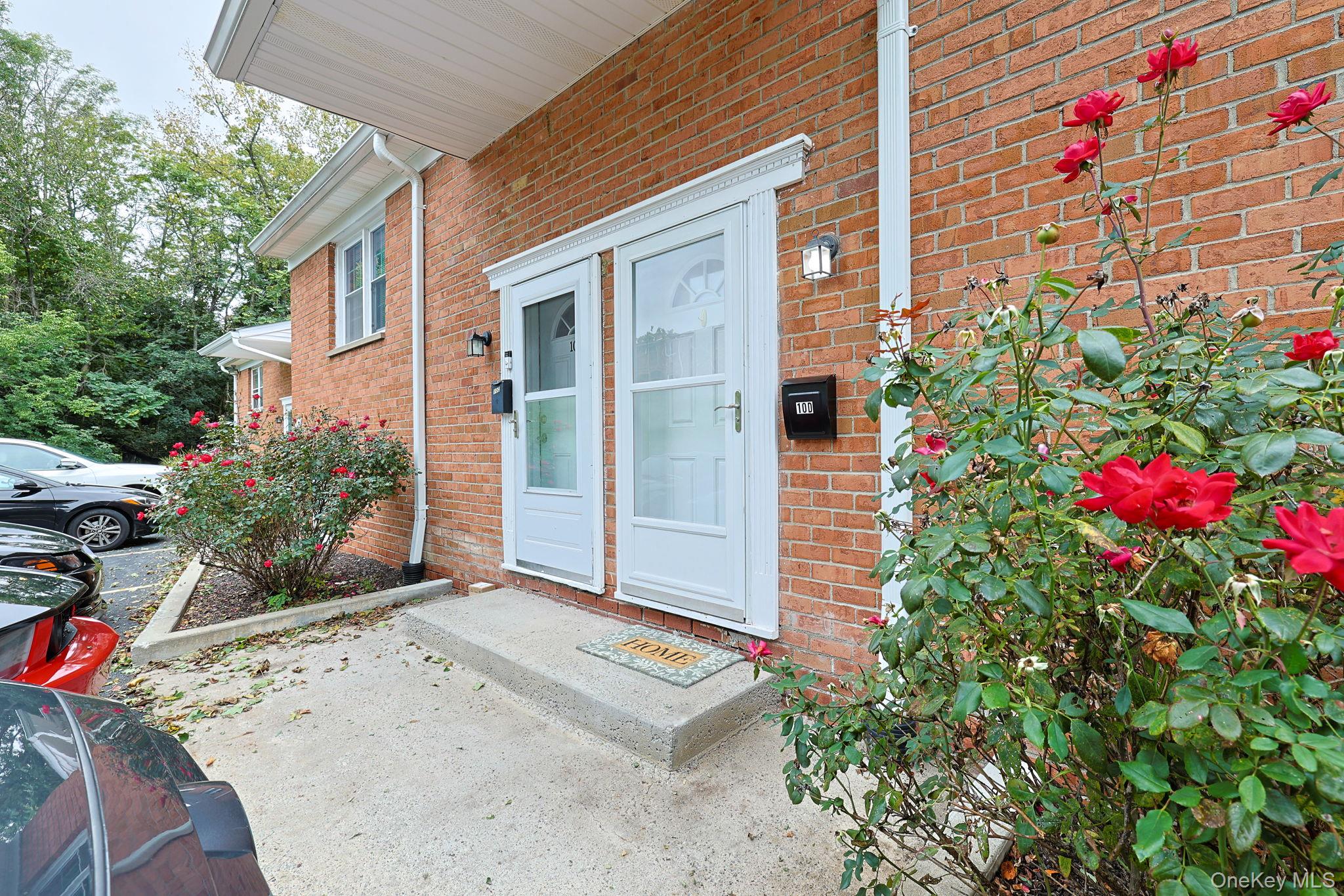 10 Alpine Drive D Property Photo 3