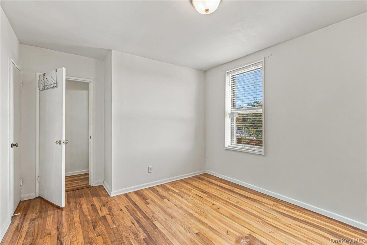 3815 149th Street 4l Property Photo 17