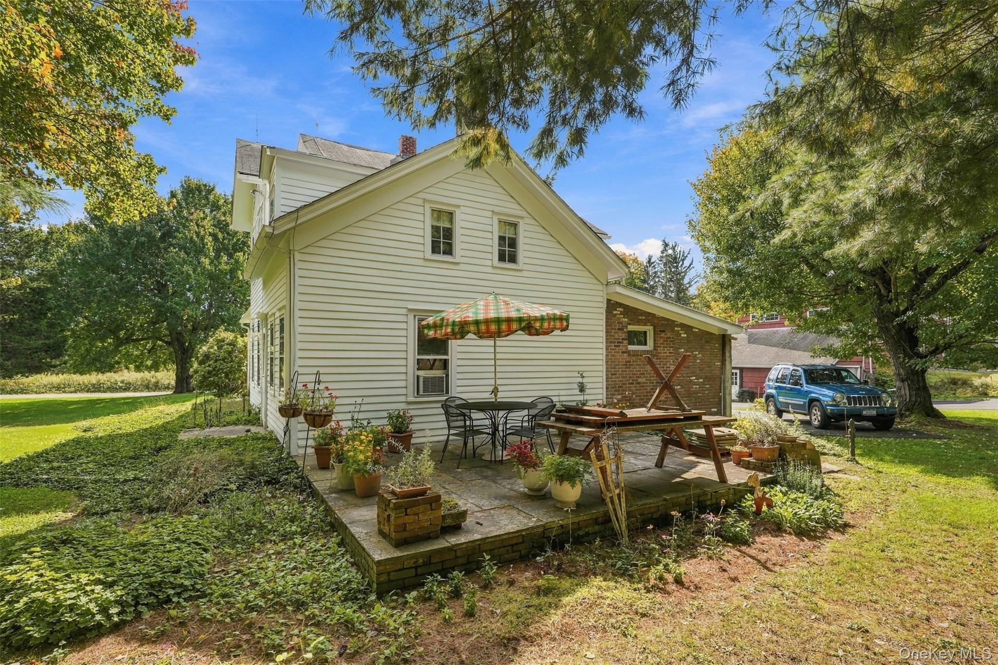 287 Derby Road Property Photo 7