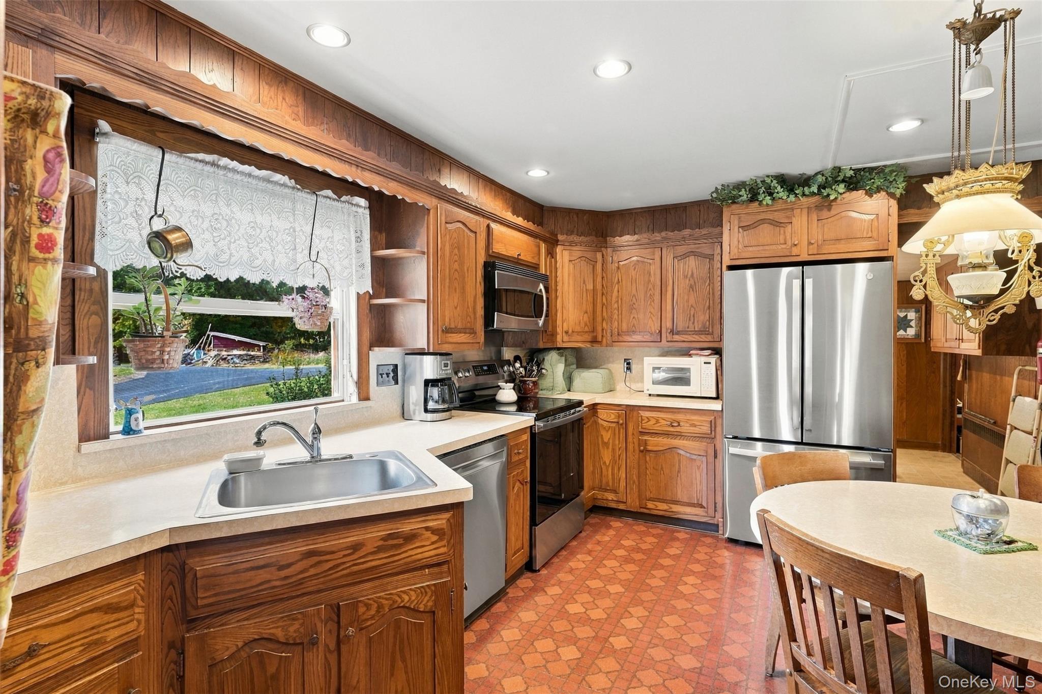 287 Derby Road Property Photo 16