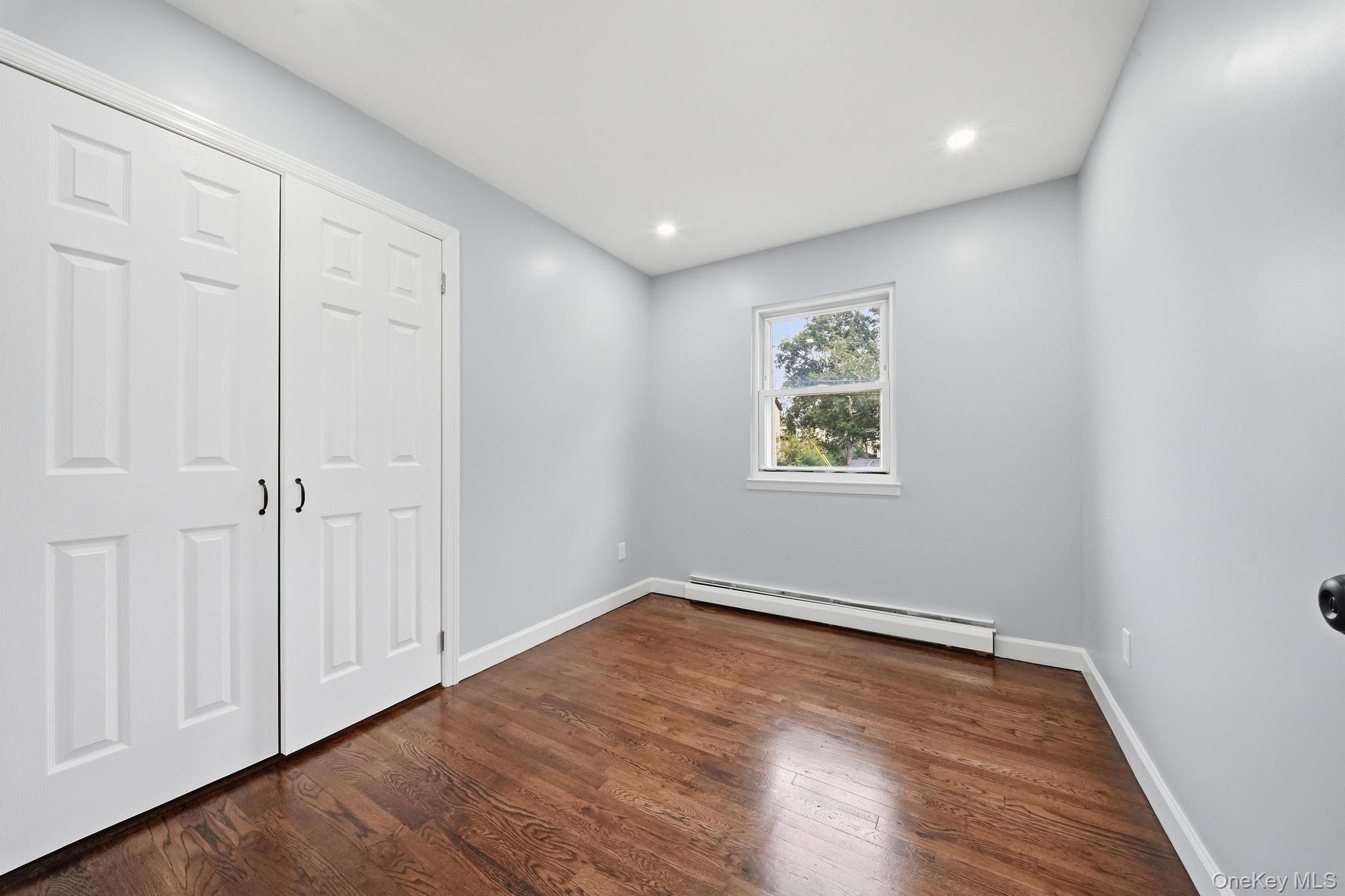 14 Holt Street Property Photo 12