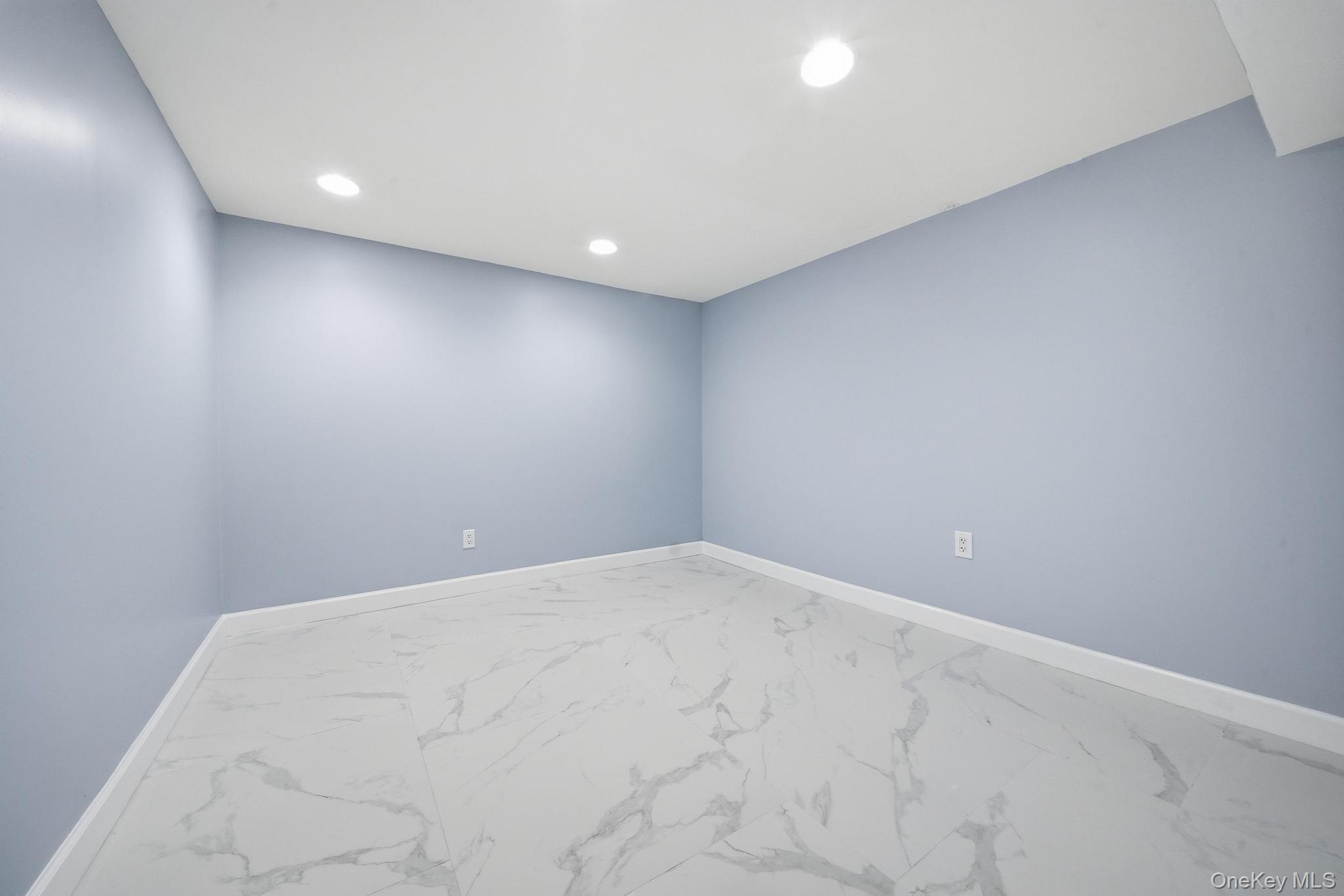 14 Holt Street Property Photo 13