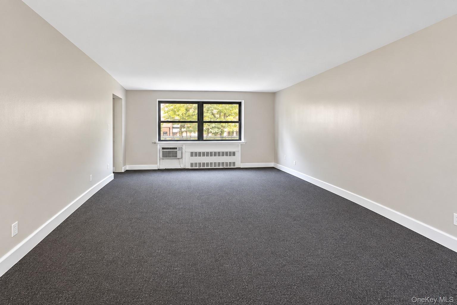 9431 60th Avenue 1K Property Photo 1