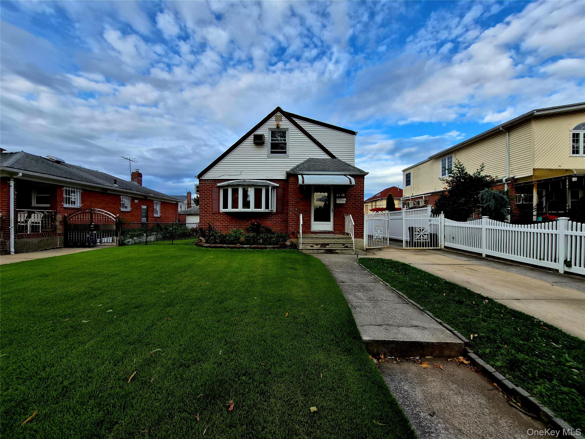 8333 251st Street Property Photo 1
